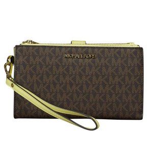 Michael Kors Large Jet Set Travel Double Zip Wristlet in Brown Buttercup